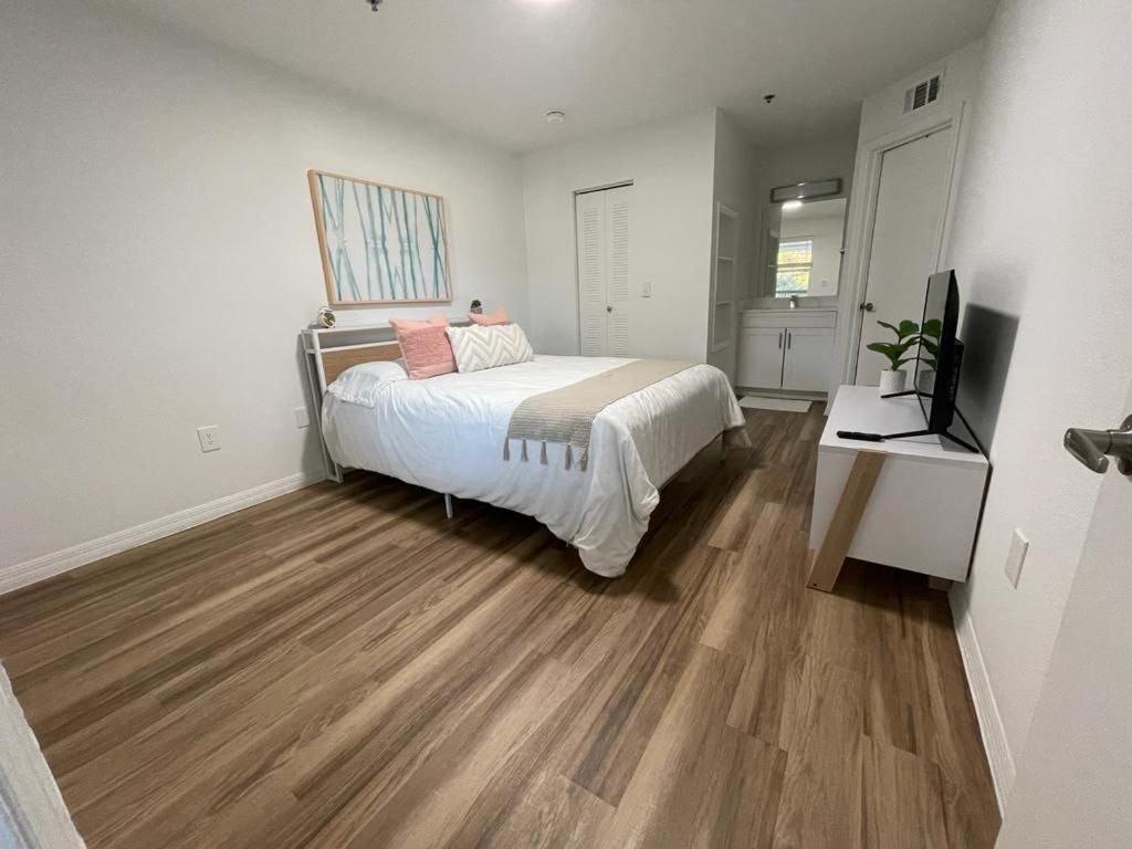 Great Apt Close Disney Spring Орландо Екстериор снимка